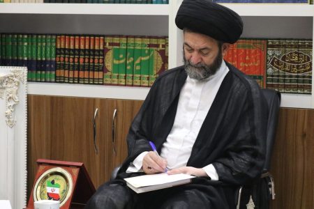 تسهیلات لازم به کسبه خسارت دیده بازار پارس آباد پرداخت شود